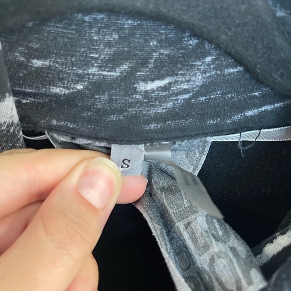 Young Fabulous & Broke Zip Up Black Tie-Dye MOTO Fold Down Hoodie Jacket - Small - Picture 6 of 7